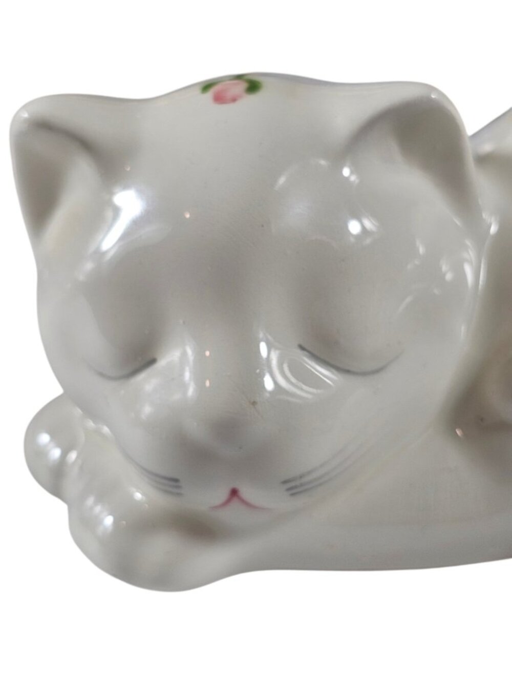 Vintage Sleeping Cat Ceramic Figurine White Pink Flowers Hand Painted - Picture 7 of 10
